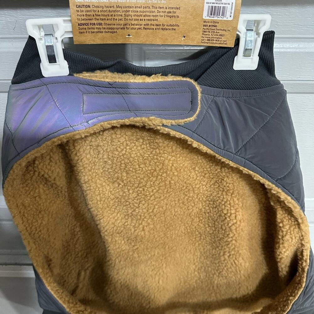 NWT Arcadia Trail Ultra Reflective Dog Jacket - Grey - XXL - Picture 8 of 13